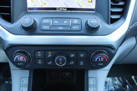 2017 GMC Acadia SLT-1
