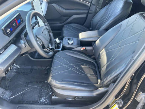 2023 Ford Mustang Mach-E Select