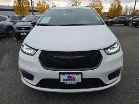 2024 Chrysler Pacifica Plug-In Hybrid