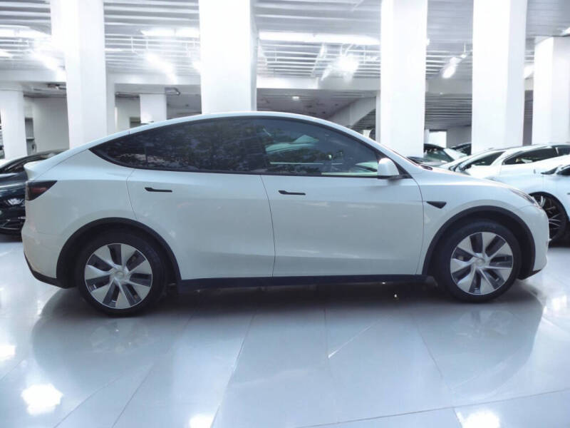 2020 Tesla Model Y Long Range