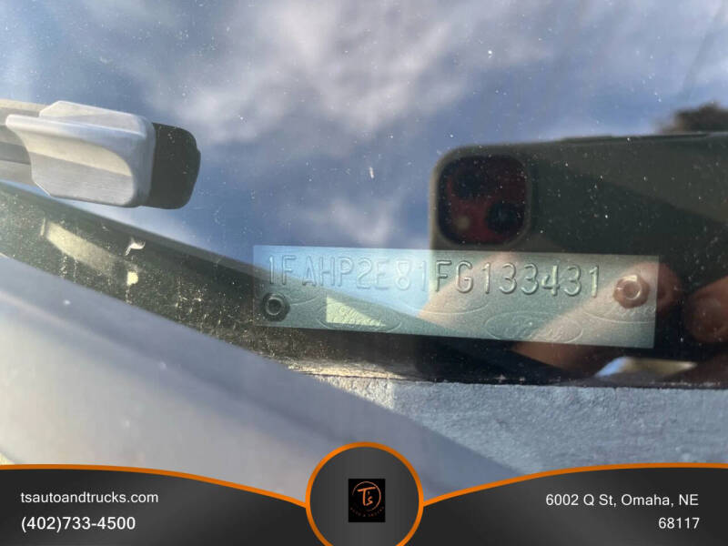 2015 Ford Taurus SEL