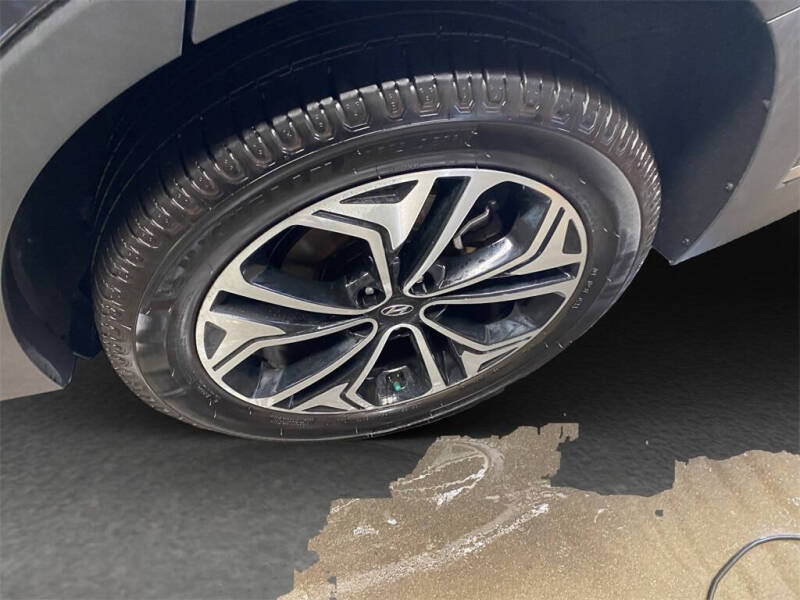 2020 Hyundai Santa Fe SEL 2.0T