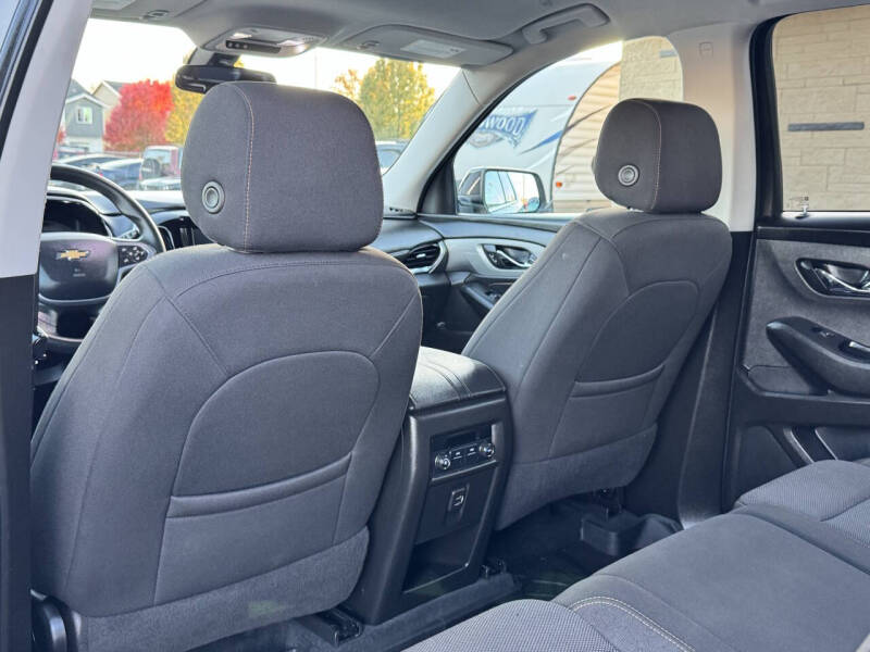 2021 Chevrolet Traverse LS