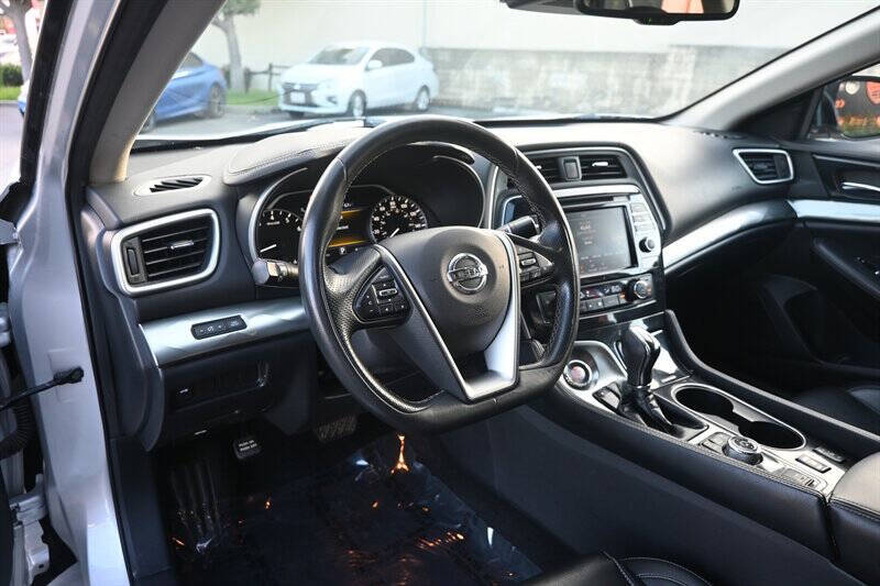 2020 Nissan Maxima 3.5 SV