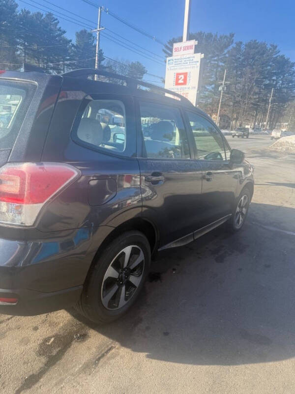2017 Subaru Forester 2.5i