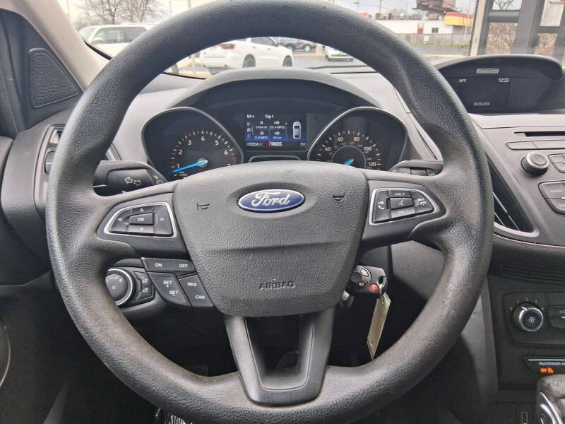 2017 Ford Escape S