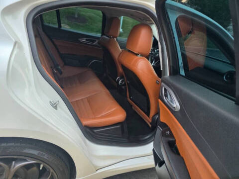 2017 Alfa Romeo Giulia Ti