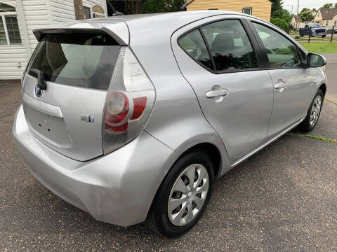 2014 Toyota Prius c Two