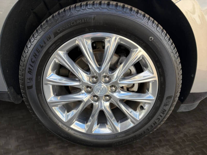 2019 Buick Enclave Essence