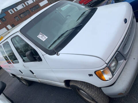 2000 Ford E-150 for sale at Trocci's Auto Sales in West Pittsburg PA