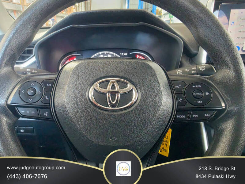 2023 Toyota RAV4 LE