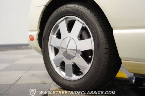 2002 Ford Thunderbird Deluxe