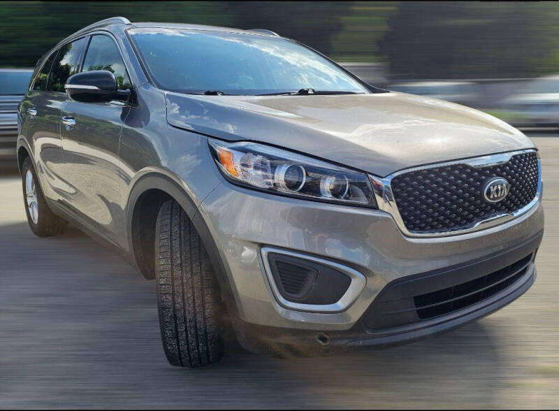 2016 Kia Sorento LX's photo