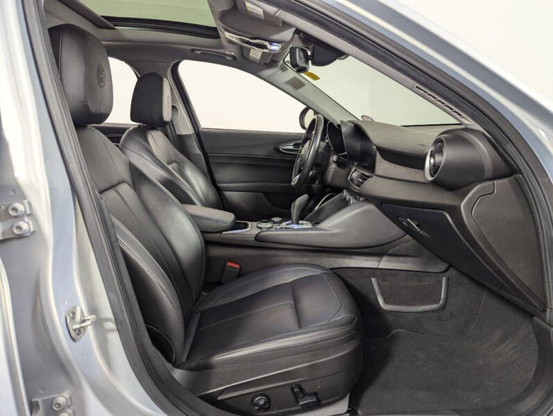 2021 Alfa Romeo Giulia Ti