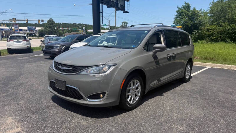 2020 Chrysler Pacifica Touring L