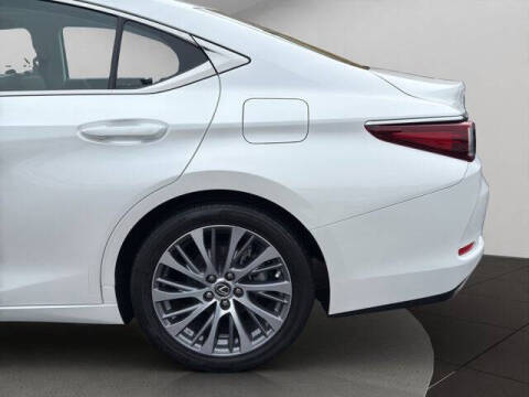 2021 Lexus ES 350