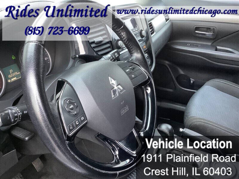 2016 Mitsubishi Outlander ES