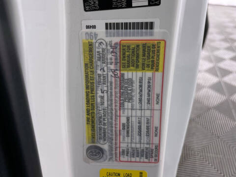 2023 Toyota Sienna LE 8-Passenger