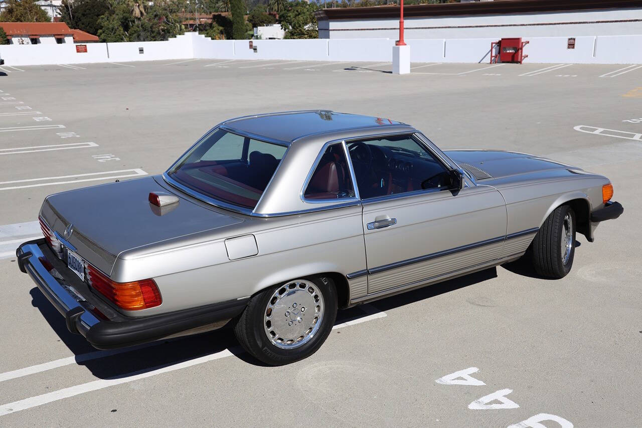 1986 Mercedes-Benz 560-Class for sale at DE AUTOS INC in San Juan Capistrano, CA