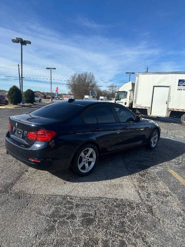 2015 BMW 3 Series 320i