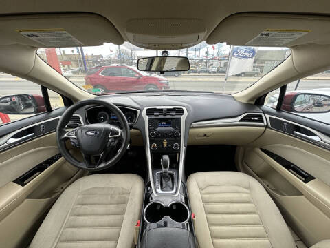 2014 Ford Fusion SE