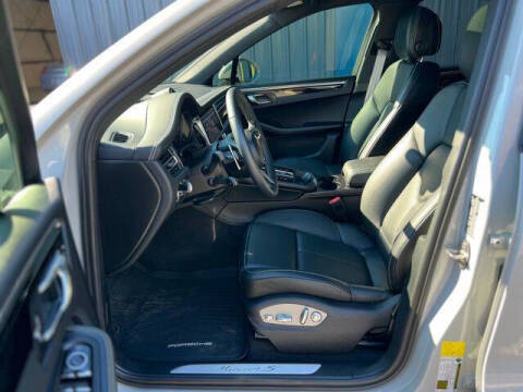 2024 Porsche Macan S