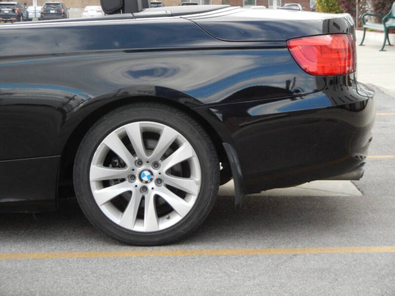 2012 BMW 3 Series 328i