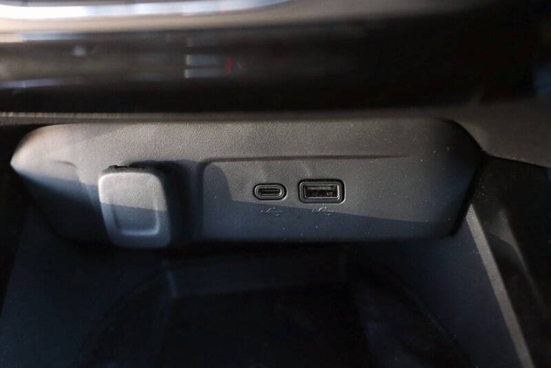 2024 Chevrolet Trax RS