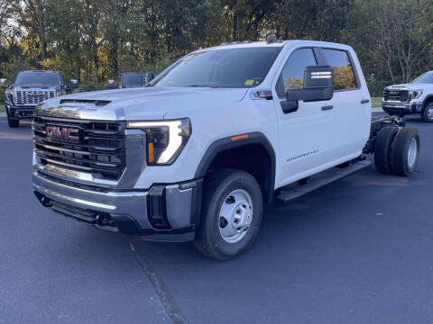 2026 GMC Sierra 3500HD CC Pro