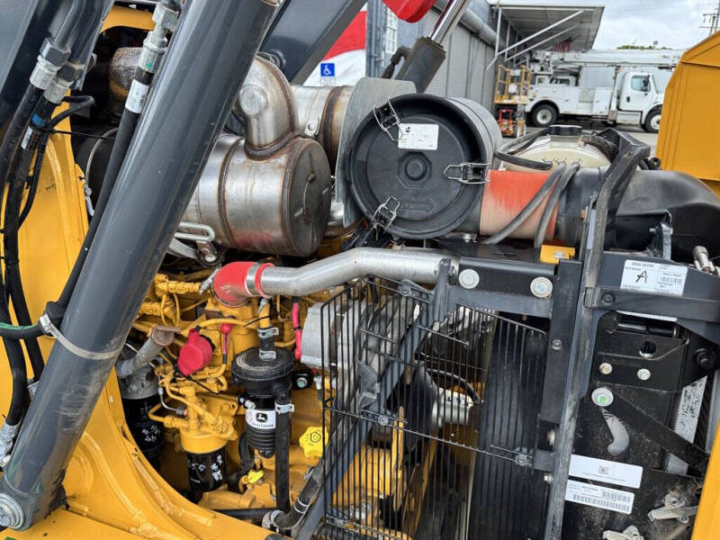 2020 John Deere 310 SL