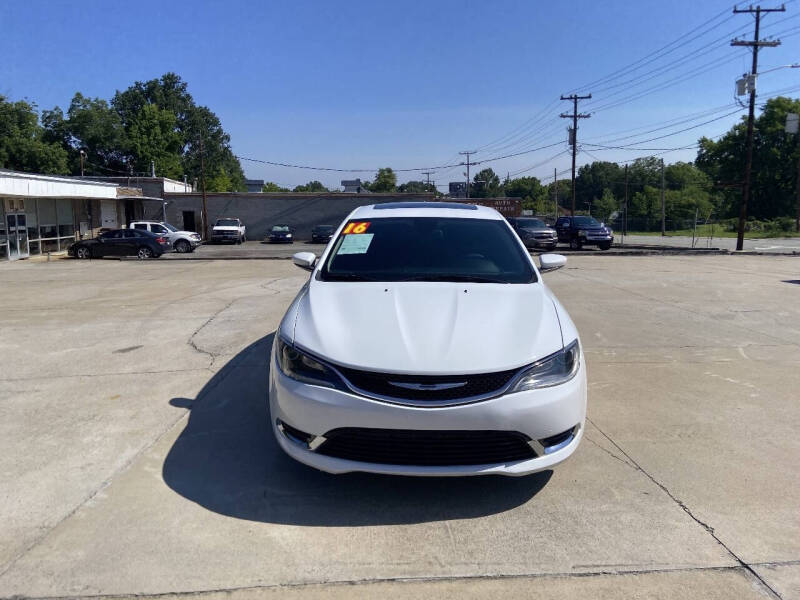 2016 Chrysler 200 Limited