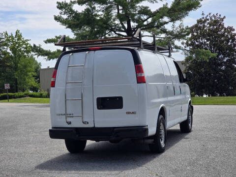 2016 GMC Savana 2500