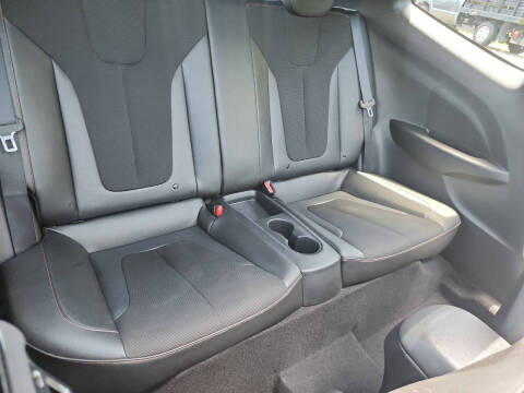 2019 Hyundai Veloster 2.0L Premium