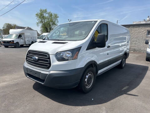 2018 Ford Transit for sale at Connect Truck and Van Center in Indianapolis IN