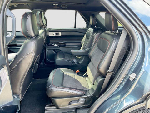 2023 Ford Explorer ST-Line