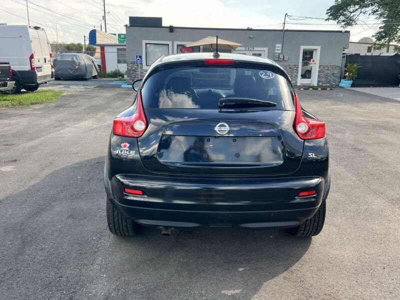2011 Nissan JUKE S