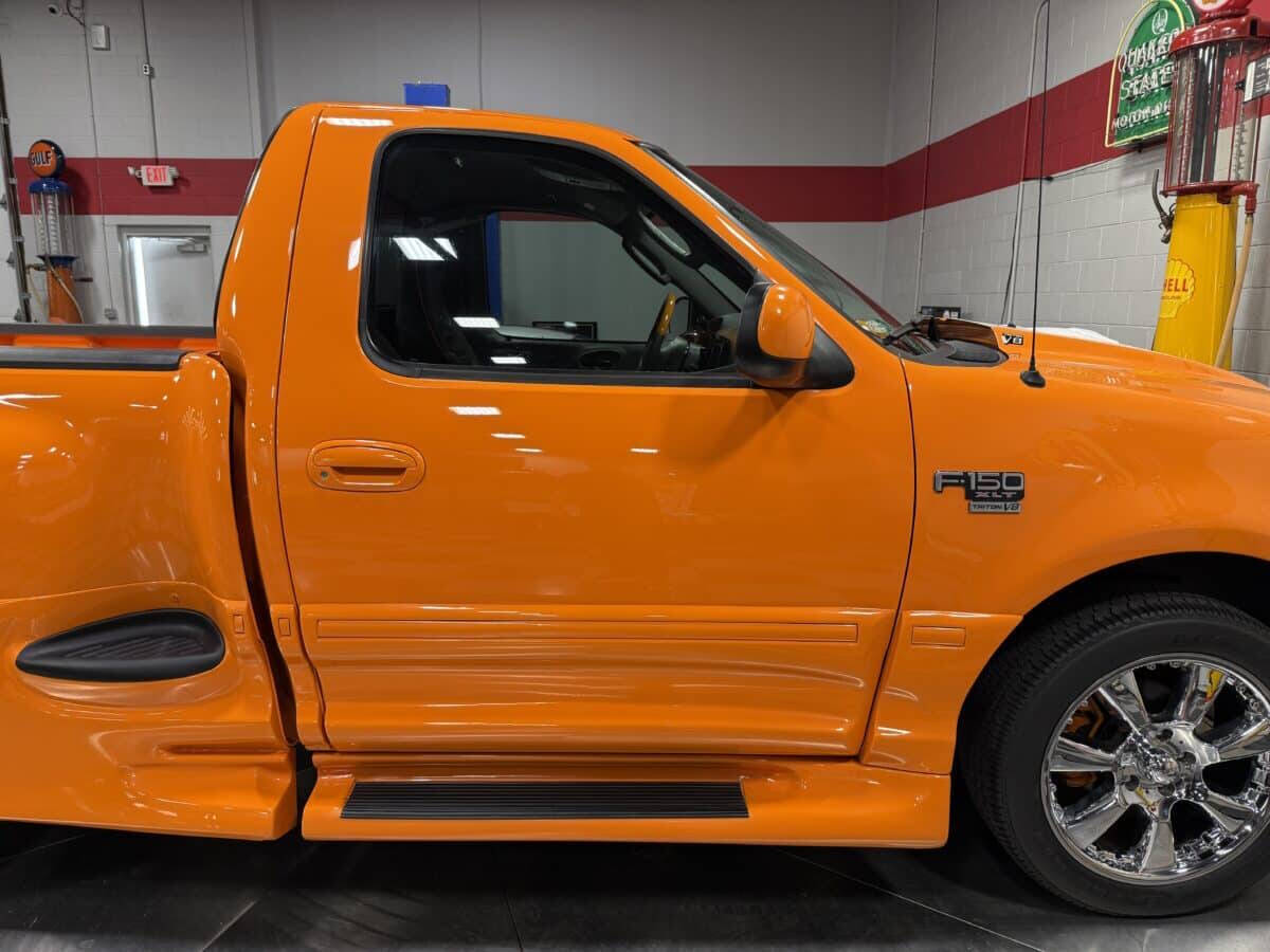 2003 Ford F-150 36