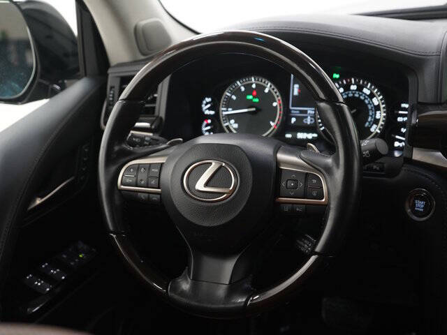 2021 Lexus LX 570 Three-Row