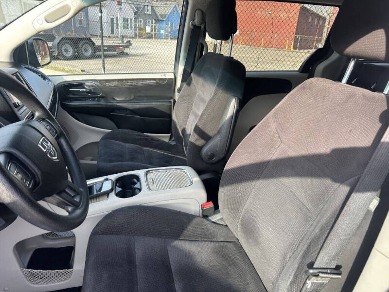2014 Dodge Grand Caravan SXT
