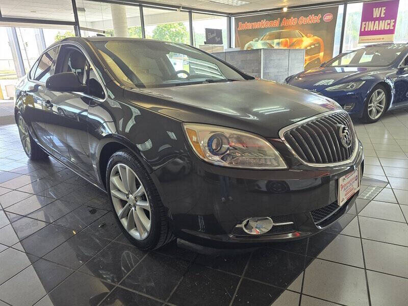 2012 Buick Verano Leather Group