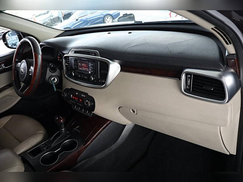 2016 Kia Sorento EX