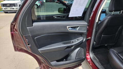 2022 Ford Edge
