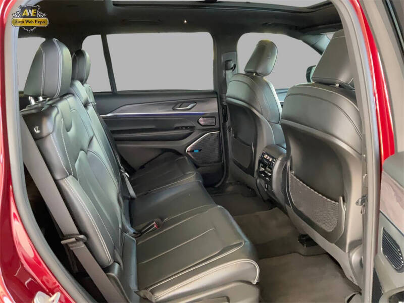 2022 Jeep Grand Cherokee L Overland