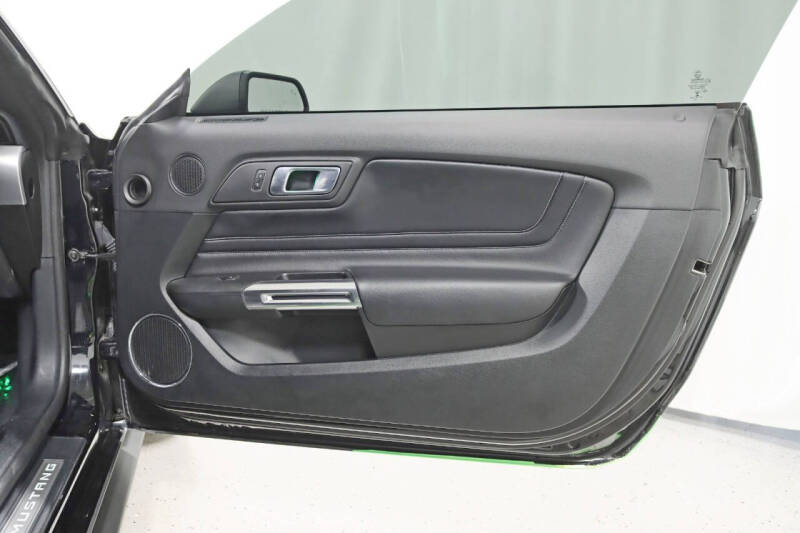 2023 Ford Mustang GT Premium