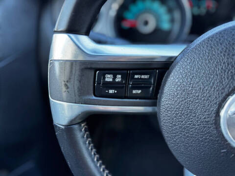 2013 Ford Mustang V6