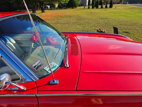 1961 Ford Thunderbird
