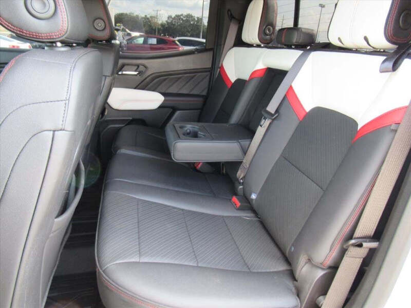 2024 GMC Canyon AT4X