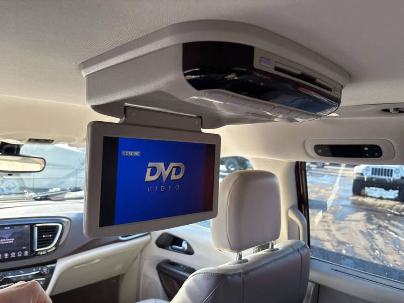 2018 Chrysler Pacifica Touring L