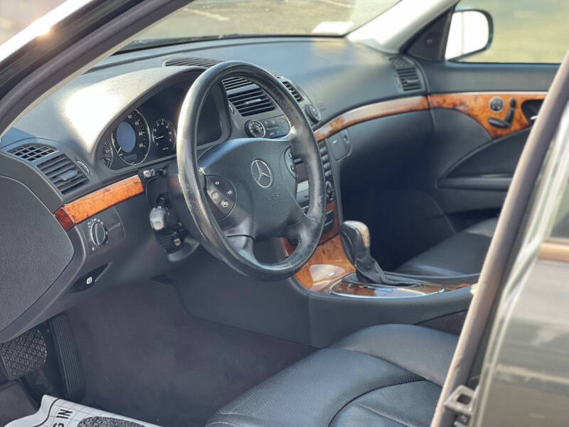 2003 Mercedes-Benz E-Class E 320