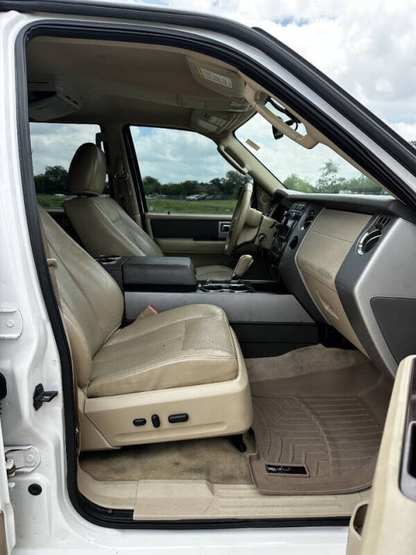 2012 Ford Expedition XLT